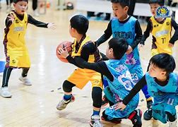 关于欧洲篮球超级联赛热闹开赛,球队实力抢眼的信息